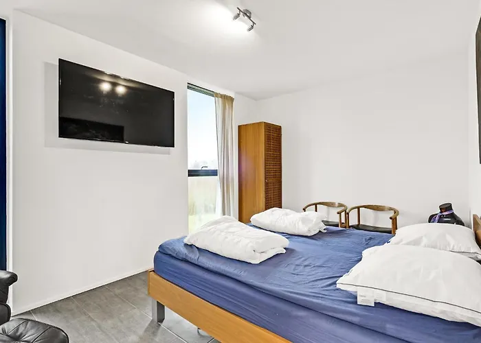 Hideaway בית נופש *