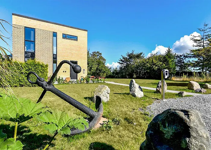 Hideaway בית נופש *