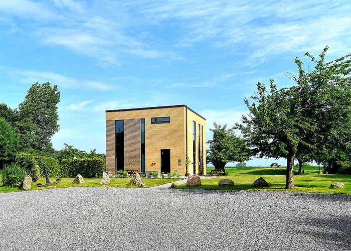 בית נופש Hideaway *